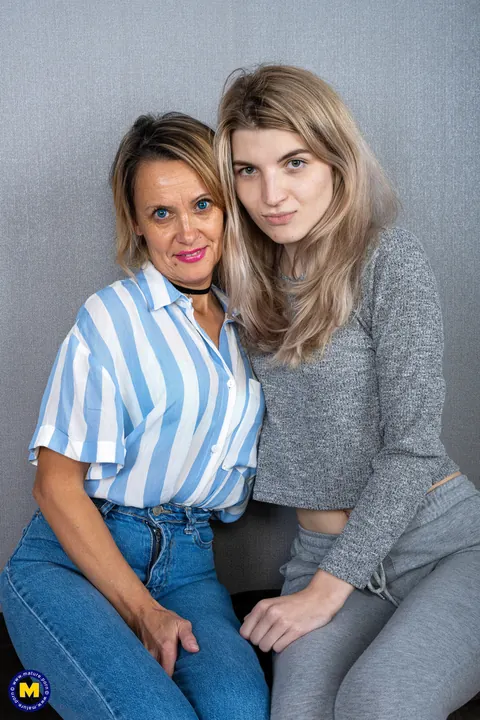 Gerda Ice: Tall Blonde in Jeans Gets Fingered and Eaten Out by MILF – photo 2 of 21