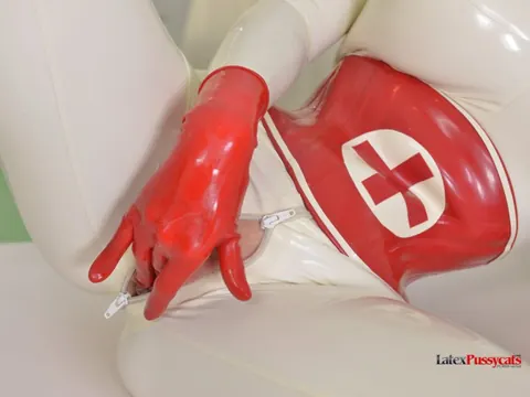 Latex Lucy: Busty British Blonde Masturbates in Latex and High Heels – photo 12 of 21