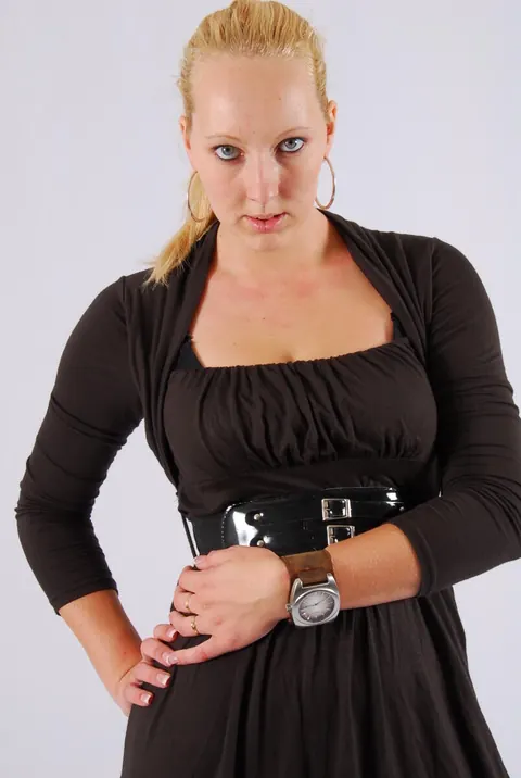 Blonde Amateur in a Skirt Gets Handcuffed – photo 4 of 16