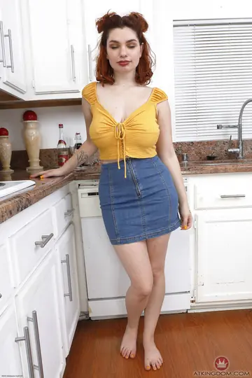 Busty Redhead BBW Spreads Her Hairy Pussy