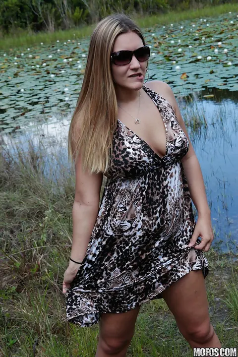 Tanner Cruz: Blonde with Big Natural Tits and Glasses Poses Outdoors – photo 2 of 16