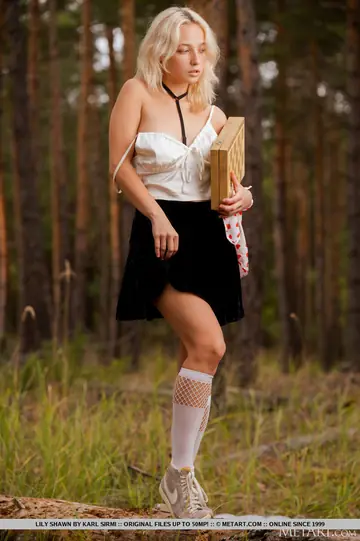 Lily Shawn – Blonde with Small Natural Tits Strips and Spreads in the Woods