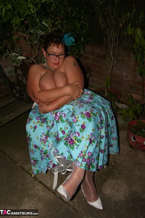 Mature BBW Shows Her Big Tits in Stockings on the Backyard Patio – photo 18 of 20
