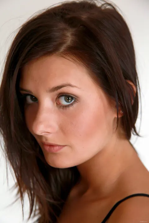 Anna Tatu: Mature Brunette in High Heels Strips and Spreads Her Hairy Pussy – photo 4 of 20