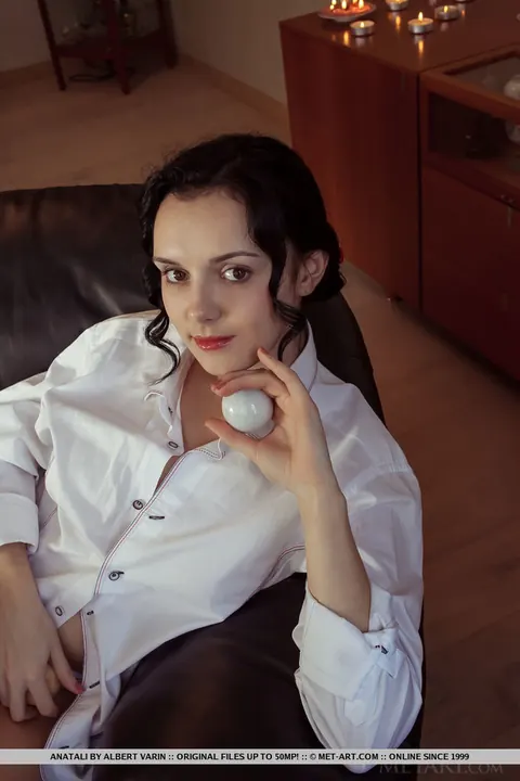 European Brunette Pulls Her Panties Aside and Spreads Her Shaved Pussy – photo 1 of 18