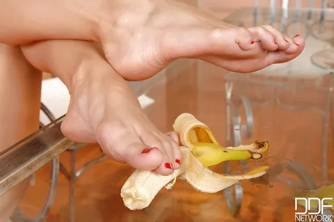 Kyla Fox: Brunette in Panties Spreads and Teases Her Feet with a Banana – photo 10 of 16