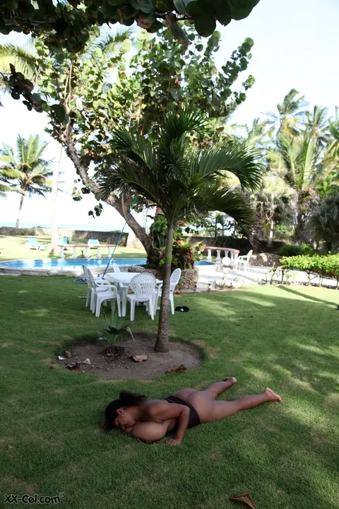Kristina Milan: Curvy Latina with Big Natural Tits Spreads Outdoors – photo 14 of 20