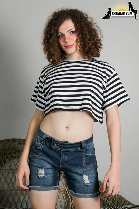 Trans Woman with Small Tits Strips Off Her Panties and Poses Nude – photo 5 of 16