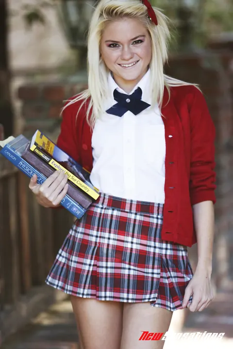 Chloe Foster: Blonde in Uniform Rides Anal Cowgirl Among Fallen Leaves – photo 2 of 15