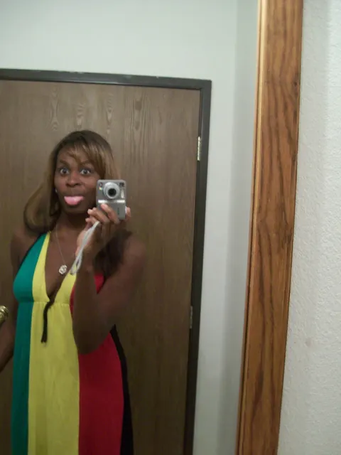 Ebony Babe with Big Tits Spreads in a Dress Selfie – photo 1 of 20