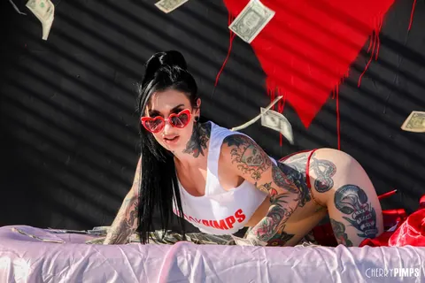 Joanna Angel: Tall Brunette MILF in Glasses Poses in Panties – photo 15 of 21