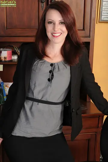 Thick Redhead MILF Fucks in Lingerie and Heels at the Office