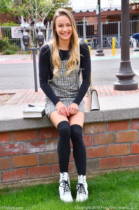Naomi Swann: Blonde in Socks Fingers Her Ass and Spreads Outdoors – photo 5 of 20