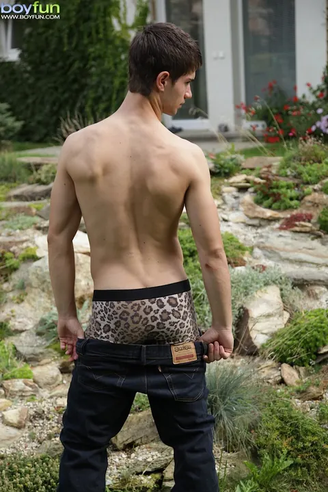 Thick Guy Fingers His Ass and Strokes to Cumshot Outdoors – photo 4 of 21
