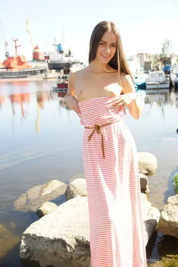 Tall Hairy Woman Spreads Her Pussy on a Boulder Outdoors
