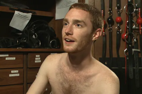 Hairy Man Strips Nude and Shows His Body – photo 19 of 21