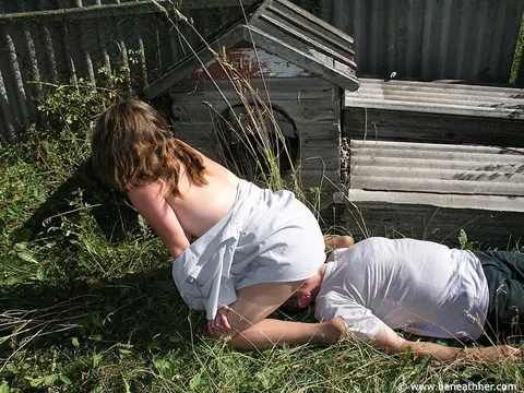 Busty Thick Woman in Pantyhose Facesits Man Outdoors – photo 11 of 15