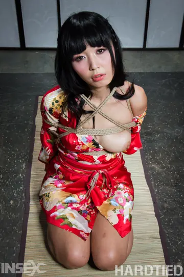 Marica Hase – Slim Japanese MILF Suspended in Bondage Spreads Her Pussy