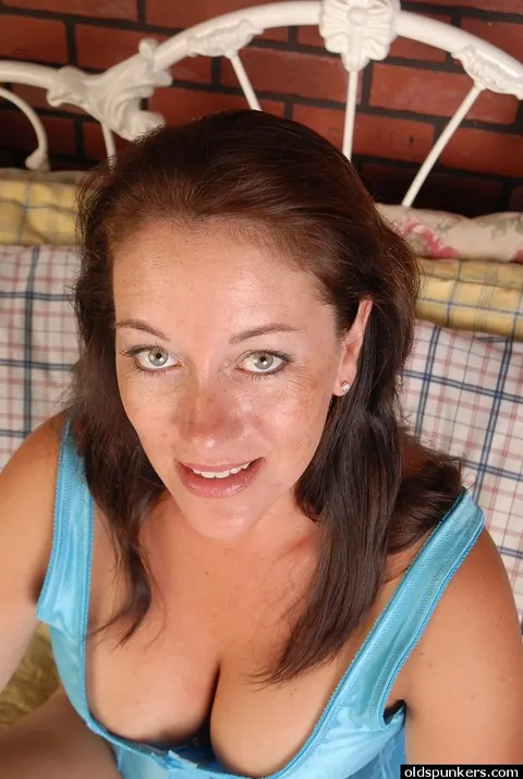 Thick MILF with Big Tits Strips Off Her Panties and Spreads Wide – photo 2 of 16