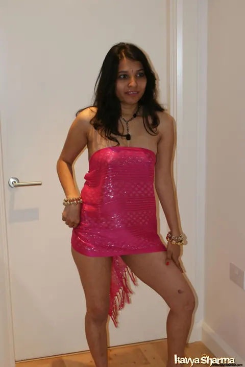 Kavya Sharma: Thick Indian MILF Shows Off Her Toes in an Off-the-Shoulder Dress – photo 3 of 12
