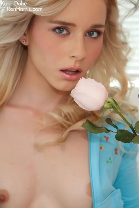 Kara Duhe: Blonde Model Shows Her Small Tits and Shaved Slit in a Skirt – photo 9 of 15