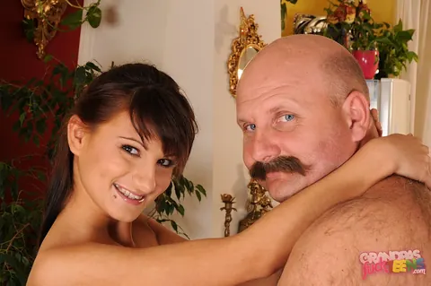 Mia Moon: Petite Brunette Sucks Older Man and Gets Fucked Until He Jizzes on Her – photo 2 of 20