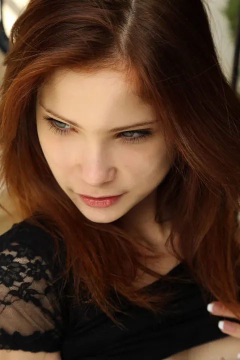 Petite Russian Redhead Shows Her Hairy Pussy Outdoors – photo 5 of 21
