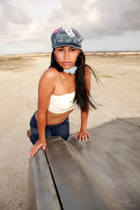 Ruth Medina: Brunette Latina Strips Out of Her Bikini and Jeans Outdoors by a Car – photo 3 of 20