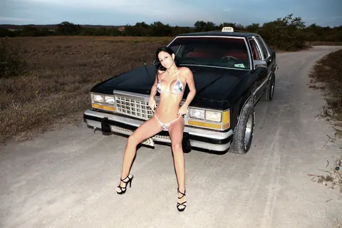 Ruth Medina: Brunette Latina Strips Out of Her Bikini and Jeans Outdoors by a Car – photo 20 of 20