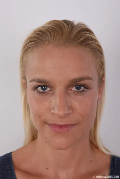 Czech Blonde Spreads Her Pussy for Nude Modeling Debut – photo 1 of 15