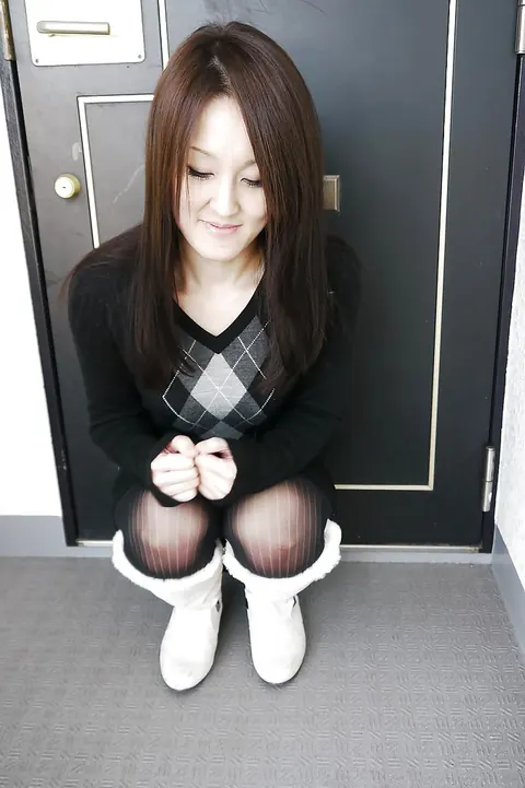 Riko Kariya: Asian Brunette Spreads in Pantyhose, Panties and Boots – photo 3 of 16