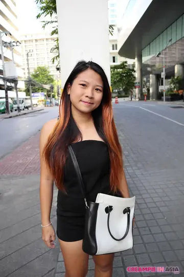 Asian BBW Strips Out of Her Skirt to Lingerie