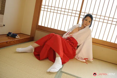 Ako Nishino: Busty Japanese Brunette Reveals Her Body in Socks – photo 2 of 15
