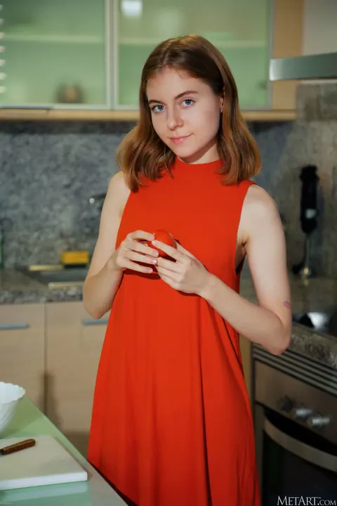 Slim Ukrainian Redhead Spreads Her Big Ass on the Table – photo 1 of 21