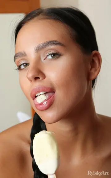 Tall European Brunette Spreads Her Pussy While Naked