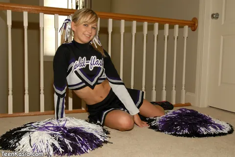 Blonde Strips Out of Her Uniform Skirt – photo 4 of 12
