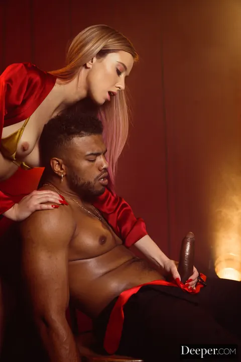 Haley Reed: Tall Thick Blonde Takes BBC Anal and Rides Cowgirl – photo 8 of 20