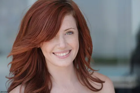 Elle Alexandra: Thick Redhead with Natural Tits Fingers Her Pussy Outdoors – photo 2 of 16