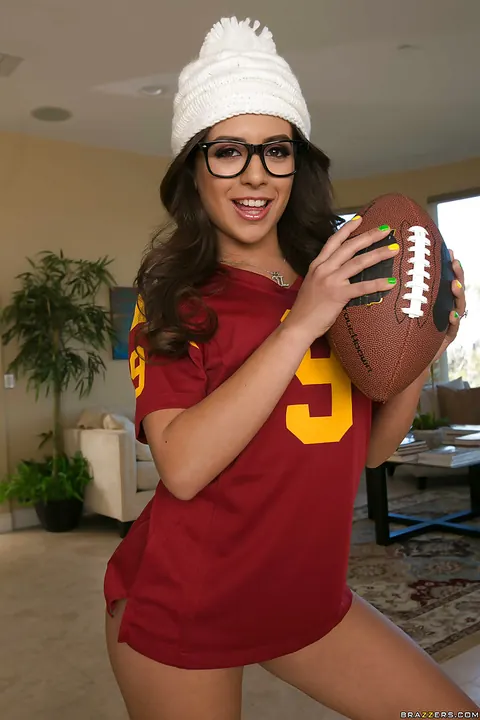 Jynx Maze: Thick Latina in Glasses Spreads Her Ass for Anal in Uniform – photo 1 of 16