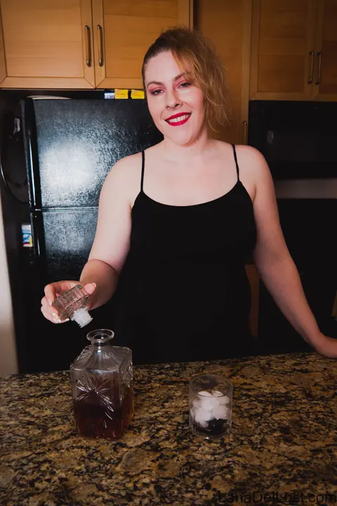 Lana Del Lust: BBW Redhead Poses and Spreads Her Legs While Clothed – photo 1 of 15