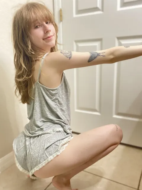 Slim Woman Spreads Her Legs Wearing Only Shorts – photo 11 of 16