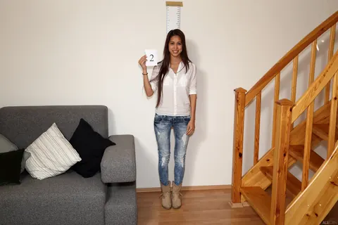 Paula Shy: Slim Brunette Strips Out of Her Jeans and Spreads Her Legs – photo 1 of 21