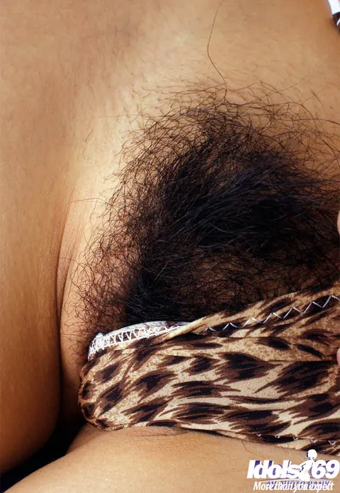 Japanese Babe Strips Off Her Panties to Show Her Hairy Pussy – photo 3 of 16
