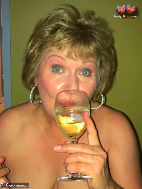 Bustybliss: Chubby Mature Brunette Strips Out of Her Bikini and Licks His Cock – photo 15 of 16
