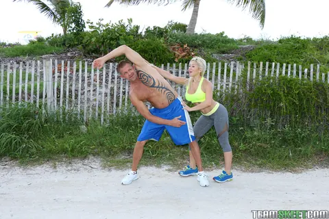 Adrian Hush: Several Women in Yoga Pants Suck Cock and Take Anal Outdoors – photo 18 of 21