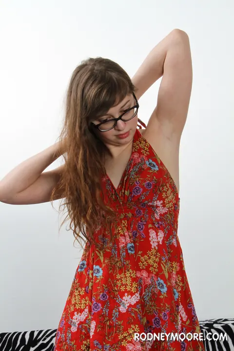 Lilah Demaray: Brunette with Glasses Undresses to Show Her Hairy Bush – photo 6 of 20