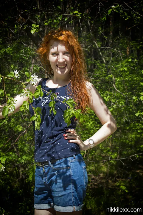 Redhead MILF Flashes Her Big Tits and Spreads Outdoors – photo 1 of 15