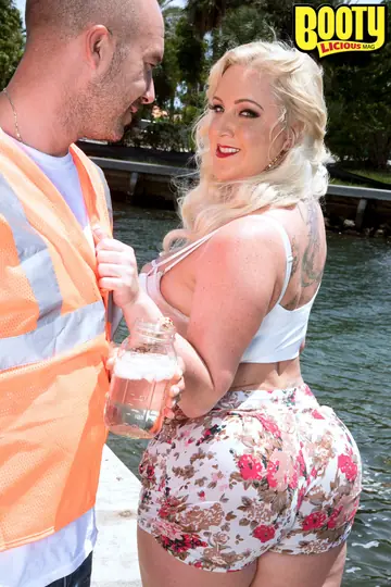 Holly Wood – Mature Chubby Blonde with Big Tits Sucks and Rides Cock
