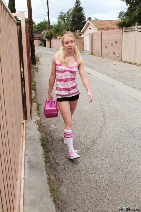 Nicki Blue: Blonde in Pigtails Takes Double Penetration and Group Sex Outdoors – photo 4 of 21