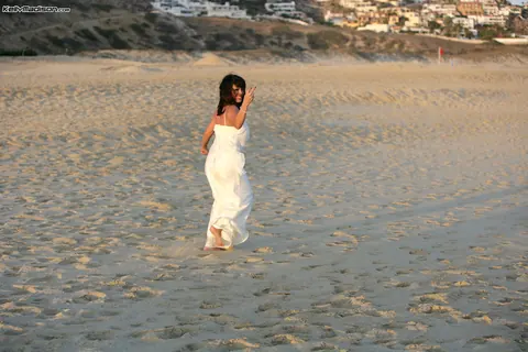 Kelly Madison & Sienna West: Busty Latina MILF Has Sex on the Beach – photo 1 of 16